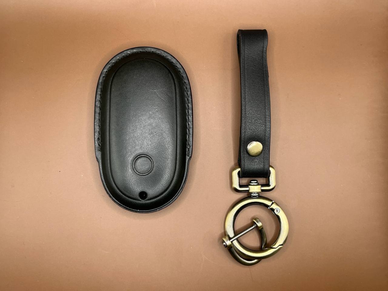 Mercedes Type - F Skórzany Czarny