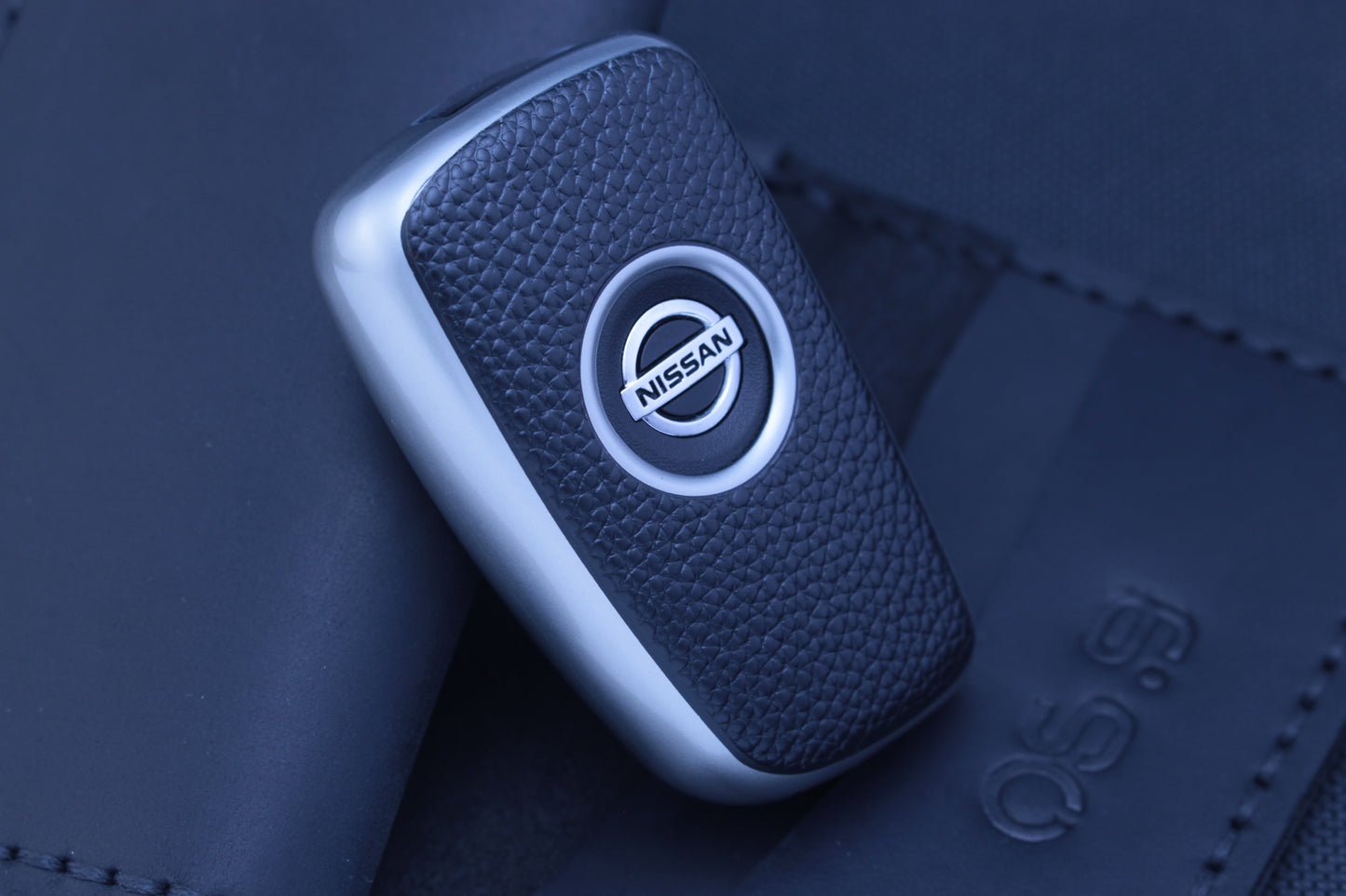 Nissan Type - D Plastikowy Biały