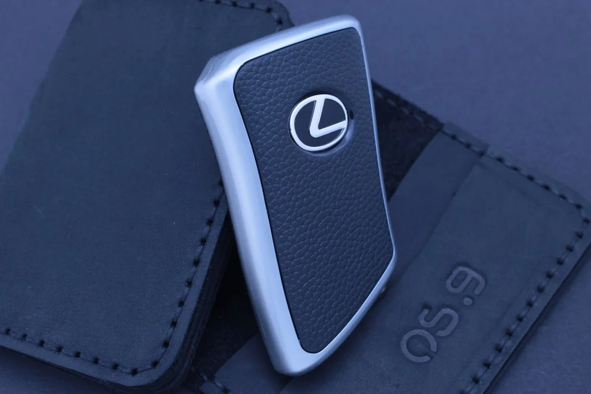 Lexus Type - H Plastikowy Biały
