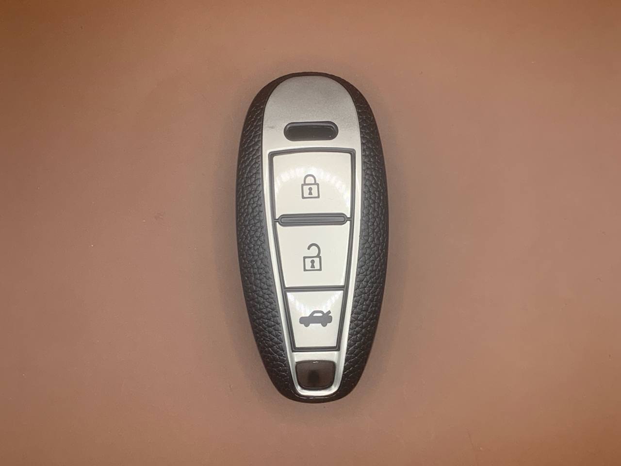 Suzuki Type - C Plastik Biały