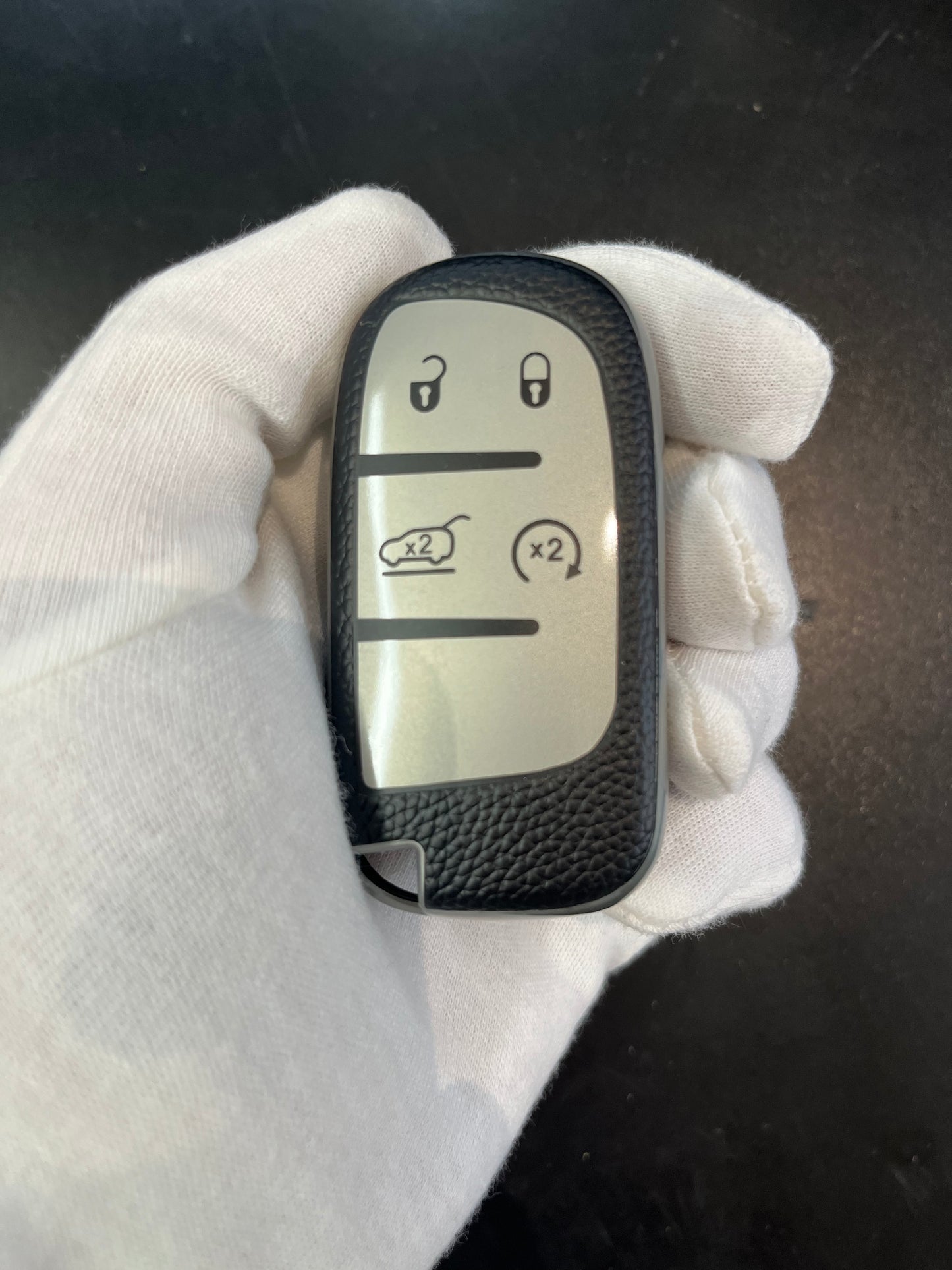 Jeep Type - D Plastikowy Srebro