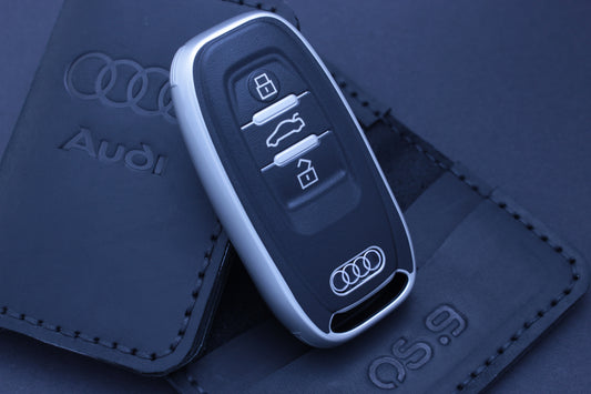 AUDI Type - B Plastikowy