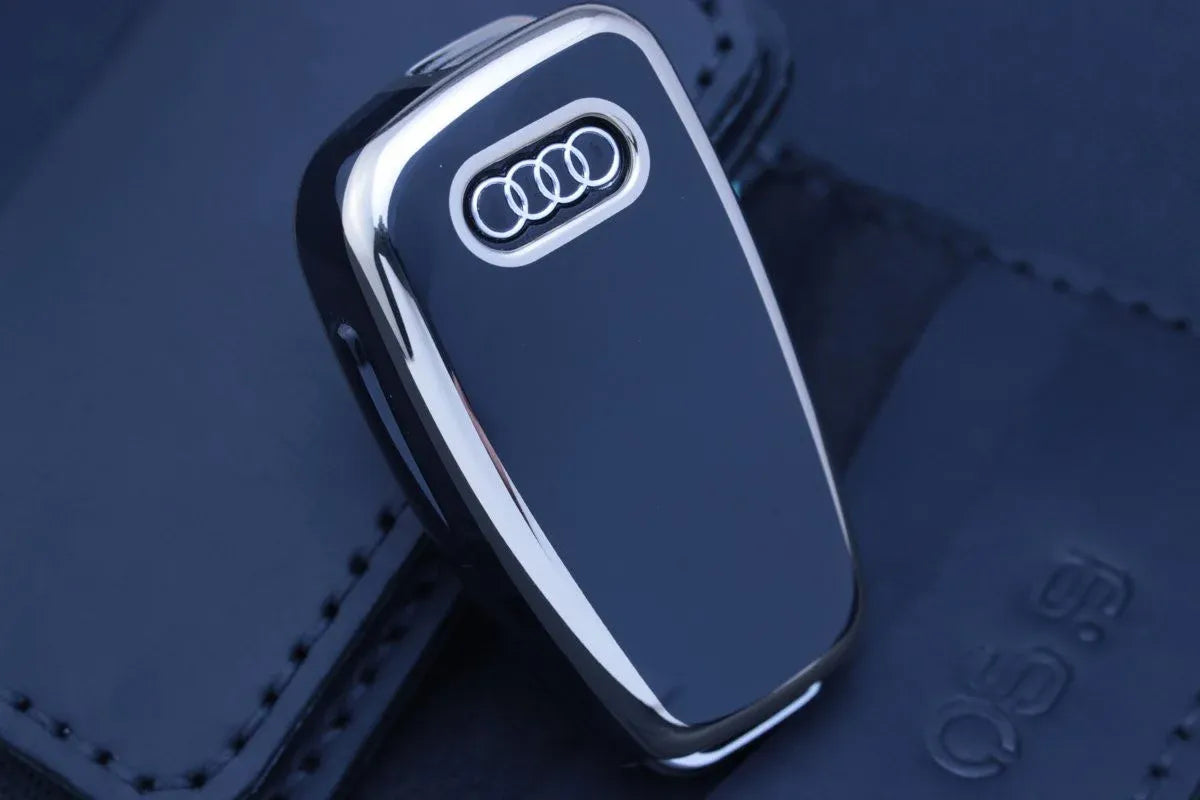 AUDI Type - A Silikon Czarny