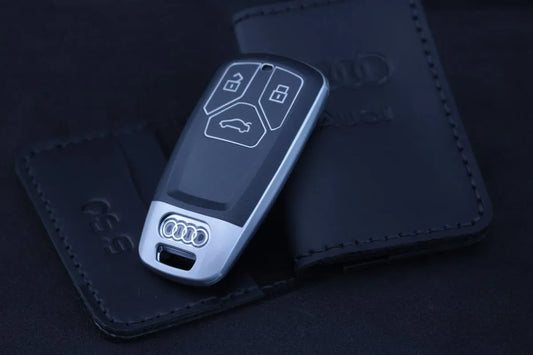 AUDI Type - C Plastikowy Czarny