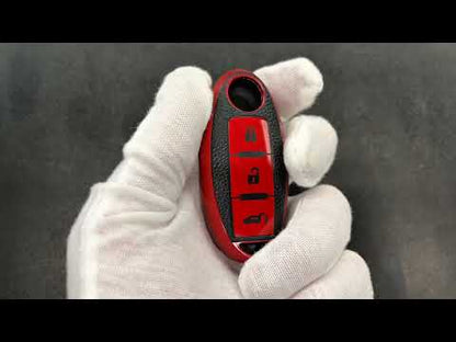 Nissan Type - L Plastikowy Czerwony